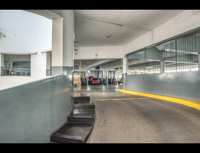 5,133M² BUILDING FOR SALE IN SYDENHAM